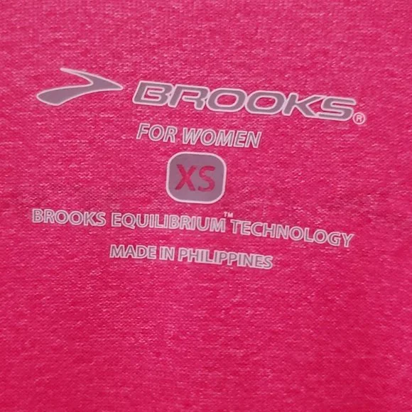 Brooks Equilibrium Technology Half-Zip Long Sleeve Pullover | NWOT | XS | Pink - Picture 11 of 13